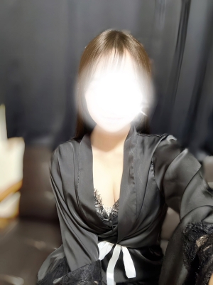 美月なな