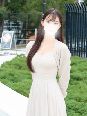 朝倉みおり